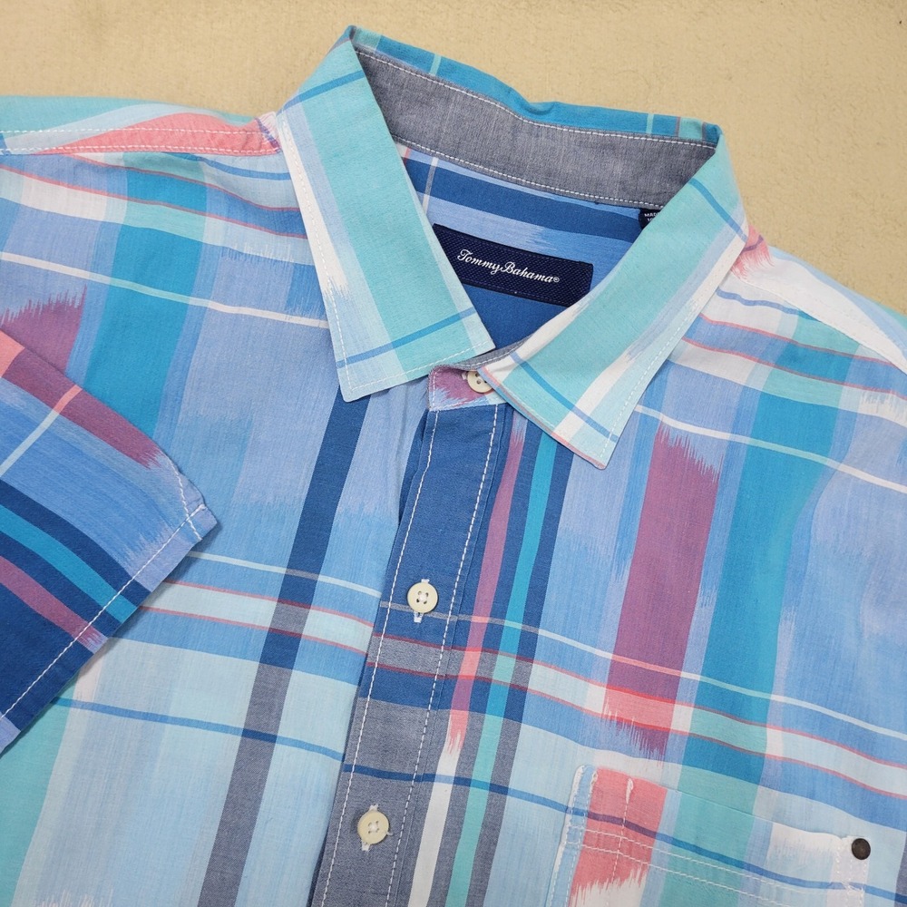 Tommy Bahama Mens XL Red White Blue Plaid‎ Button Up Short Sleeve